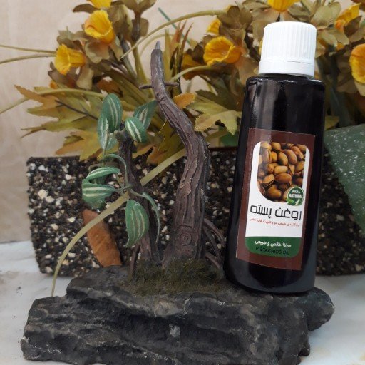 روغن پسته ممتاز فدک (45سی سی)
