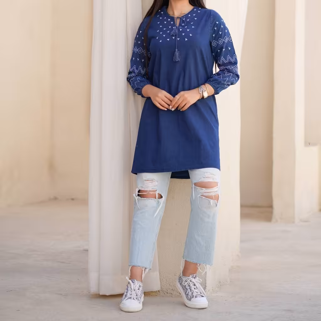 مانتو جلوبسته زنانه جنس جین اصلی ترک درجه یک گلدوزی شده