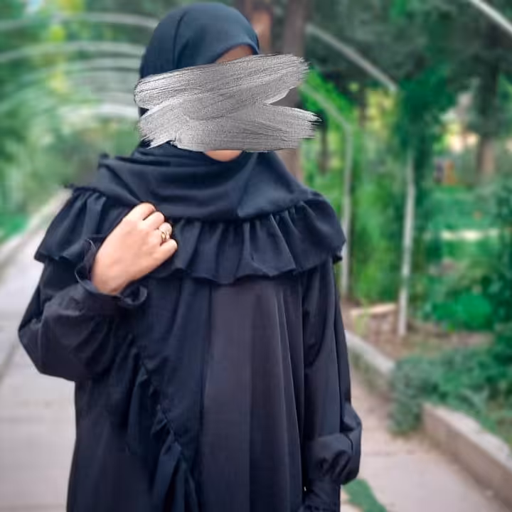 روسری کرپ حریر مشکی چین دار قواره 120 ویژه اربعین خنک و زیبا