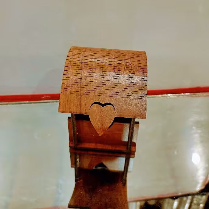 جعبه بسیار زیبای هدیه و گیفت(جعبه گیفت،جعبه شیشه عطر،جعبه هدیه،جعبه زیبای هدیه )