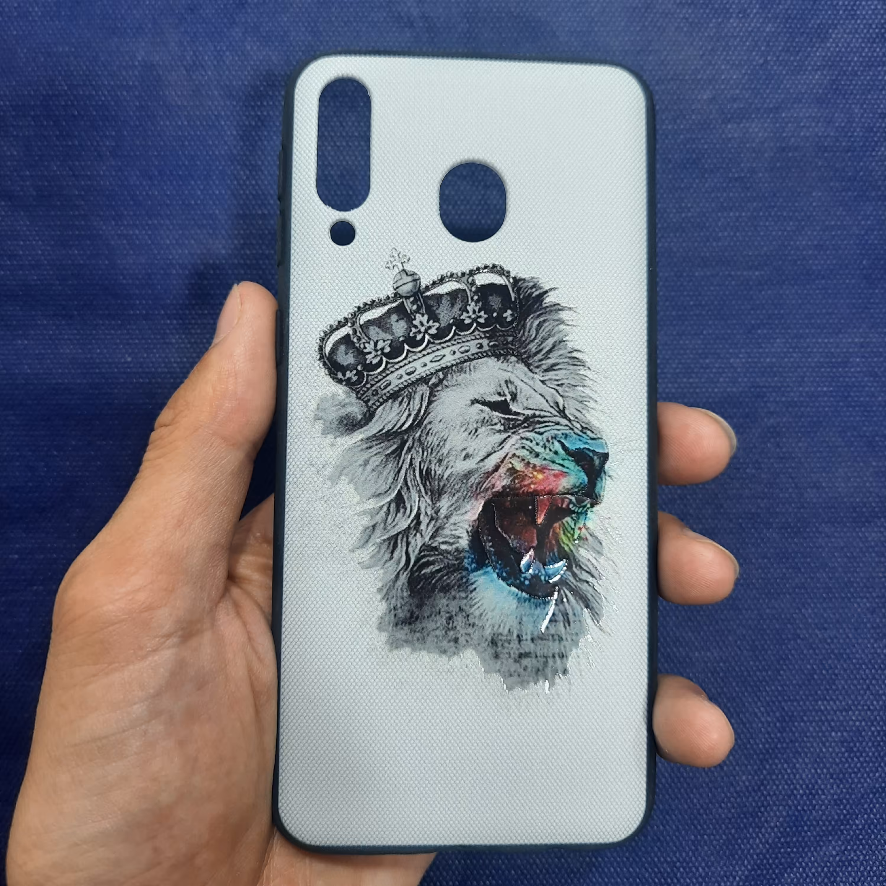 قاب طرح  برجسته شیر شاه برای گوشی سامسونگ M30