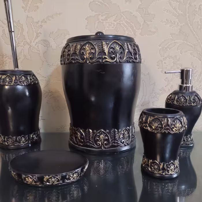 سرویس بهداشتی مشکی طلایی شش تکه 