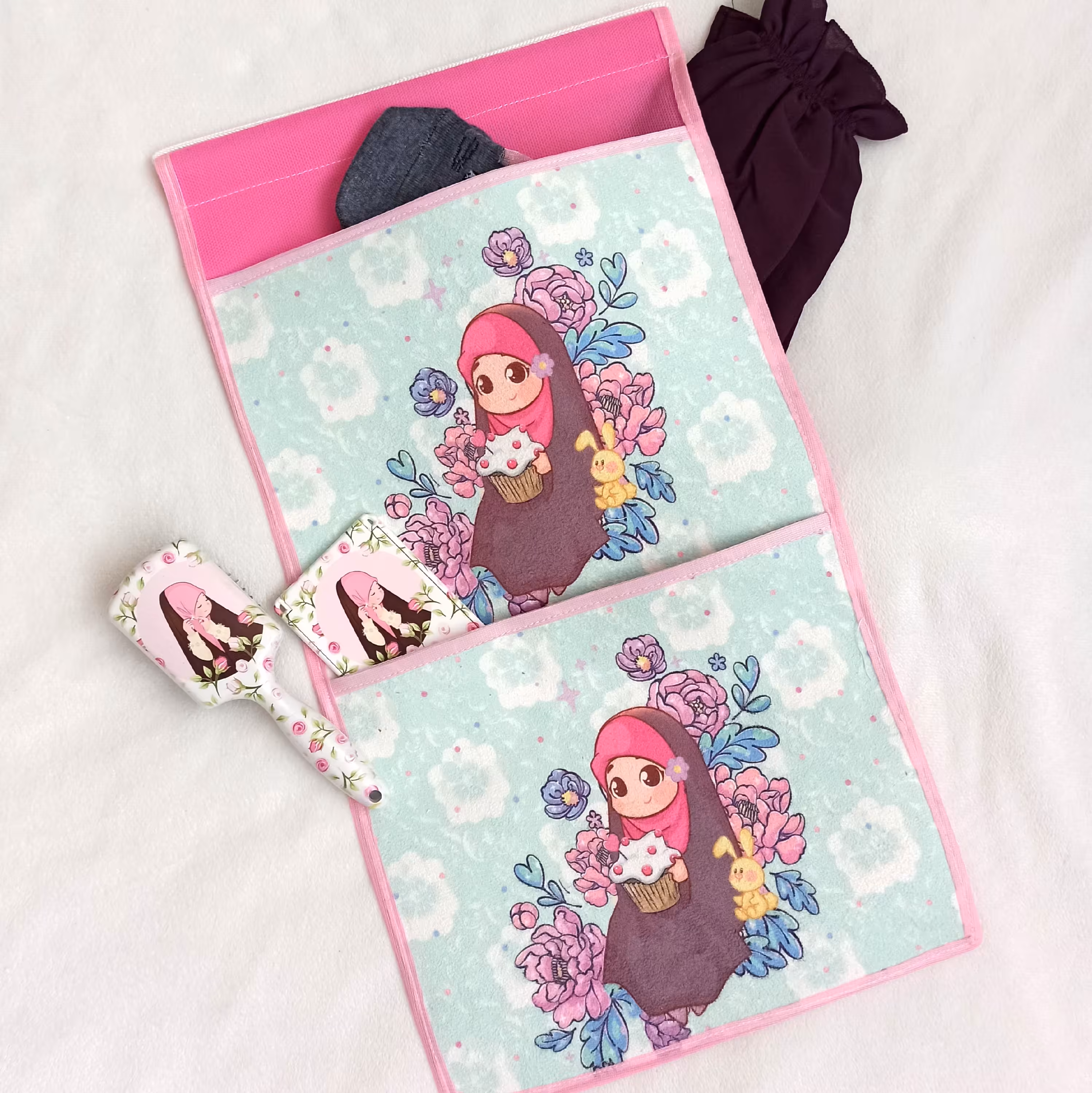 جاجورابی و جای ملزومات