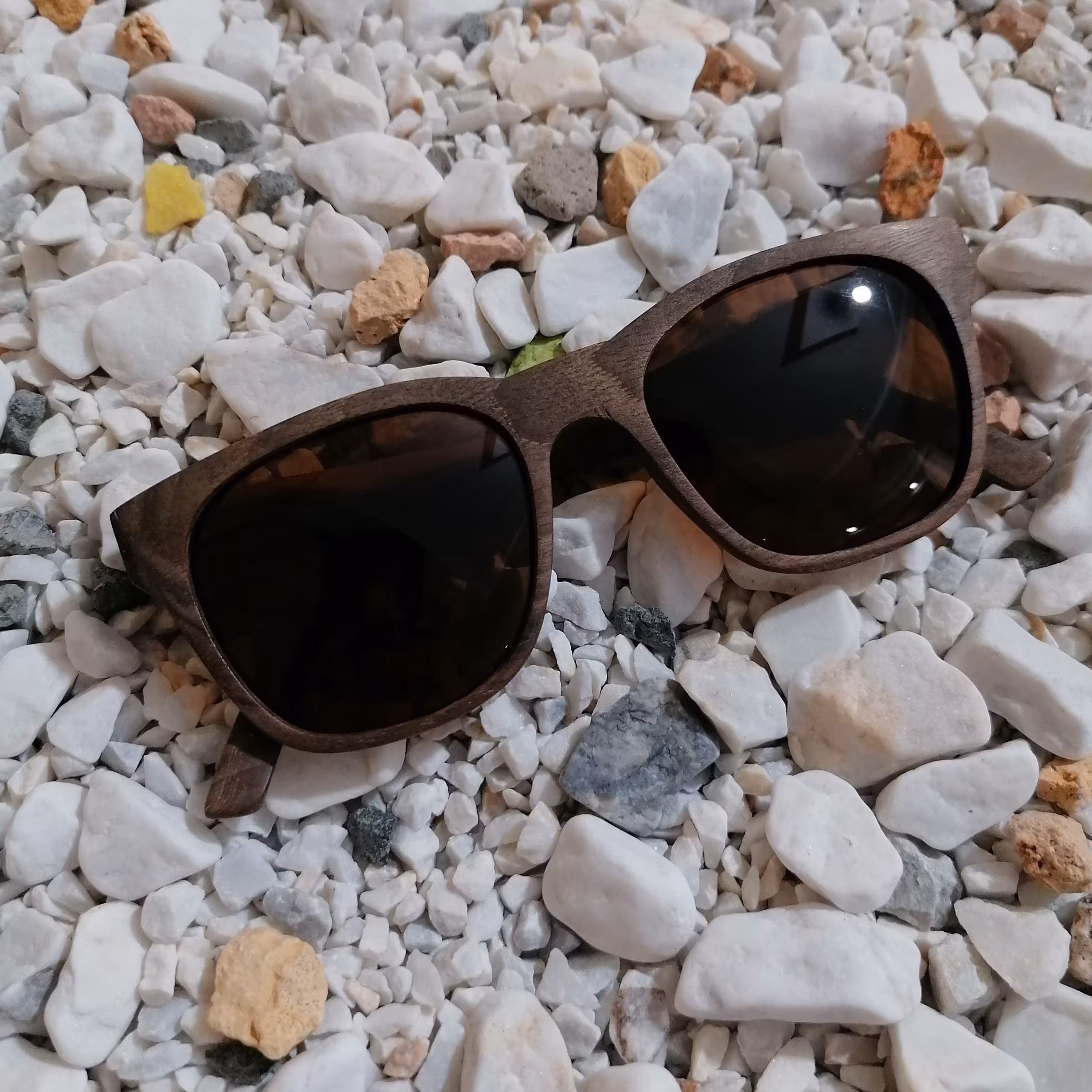 عینک چوبی کد 110