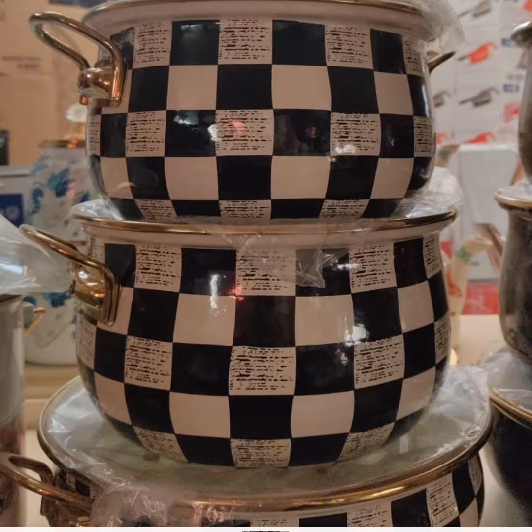 سرویس قابلمه 8پارچه پاچی طرح شطرنجی