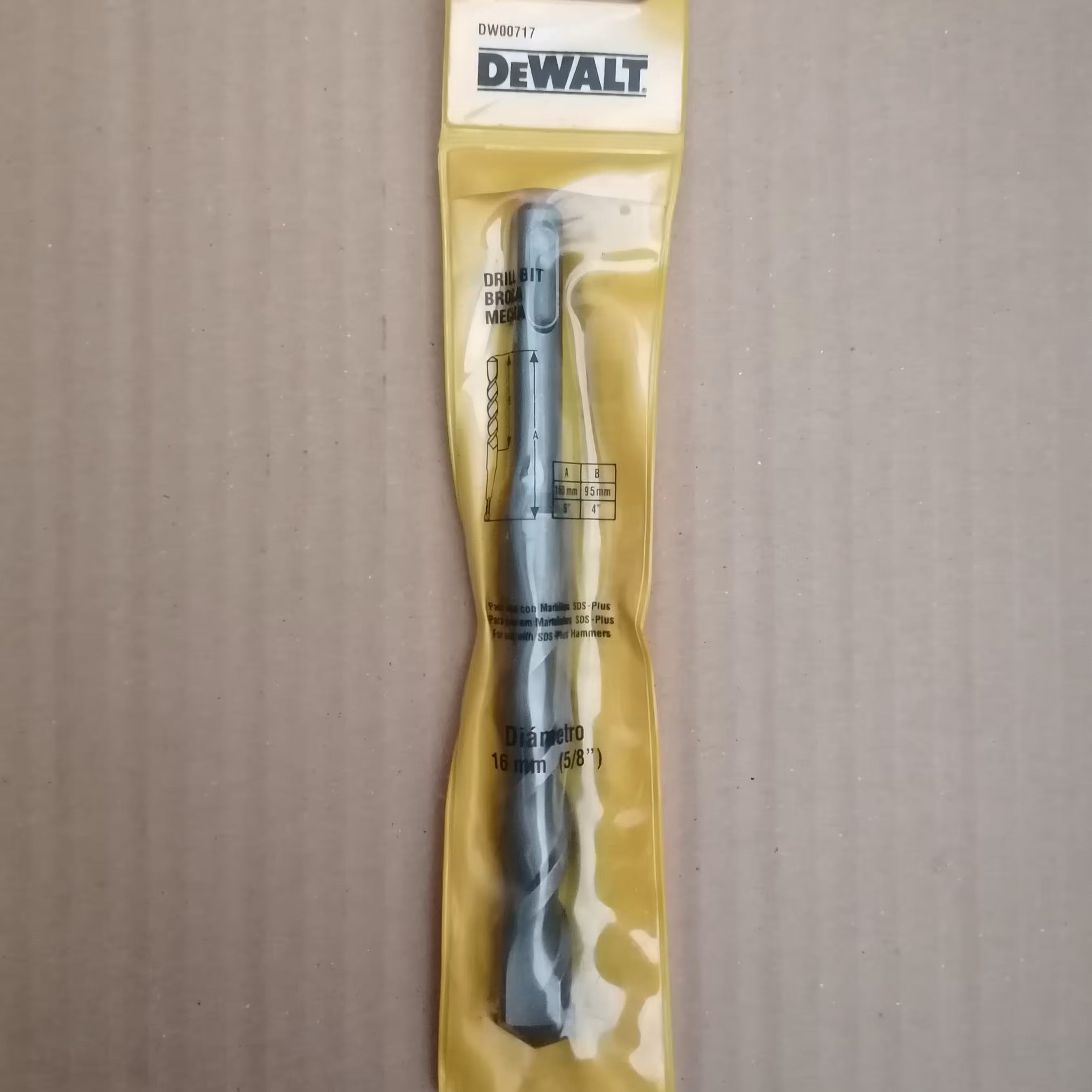 مته 4شیار 2الماسه برند Dewalt سایز 16میلی‌متر طول 16سانتی‌متر