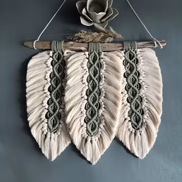 دیوارکوب مدل برگ مکرومه در رنگ دلخواه شما