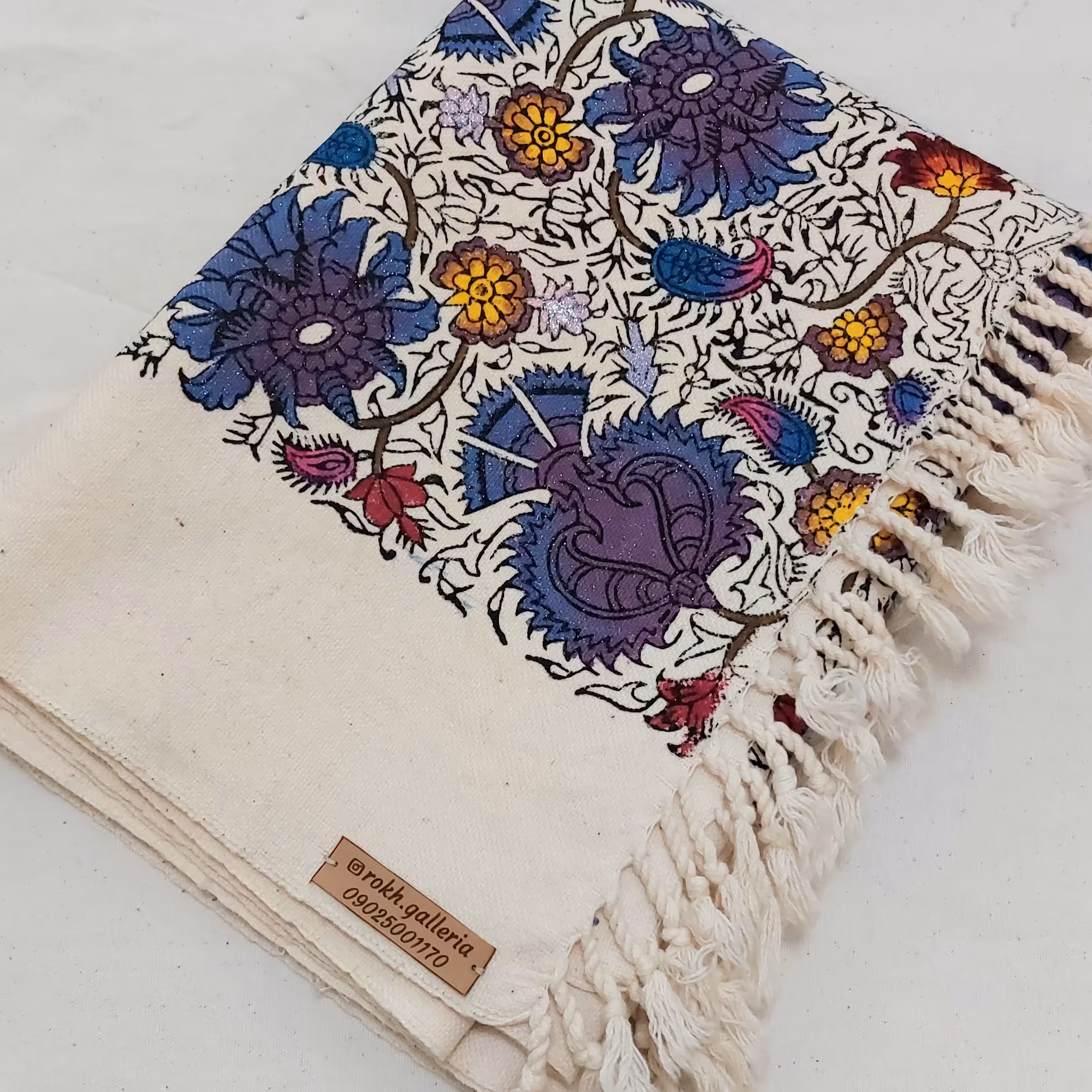 رانر  قلمکاری رنگ شده با قلمو و دست و رنگهای مخصوص قلمکاری