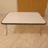 میز تحریر کم جا تاشو