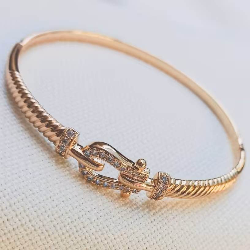 دستبند ژوپینگ النگویی نعل اسبی