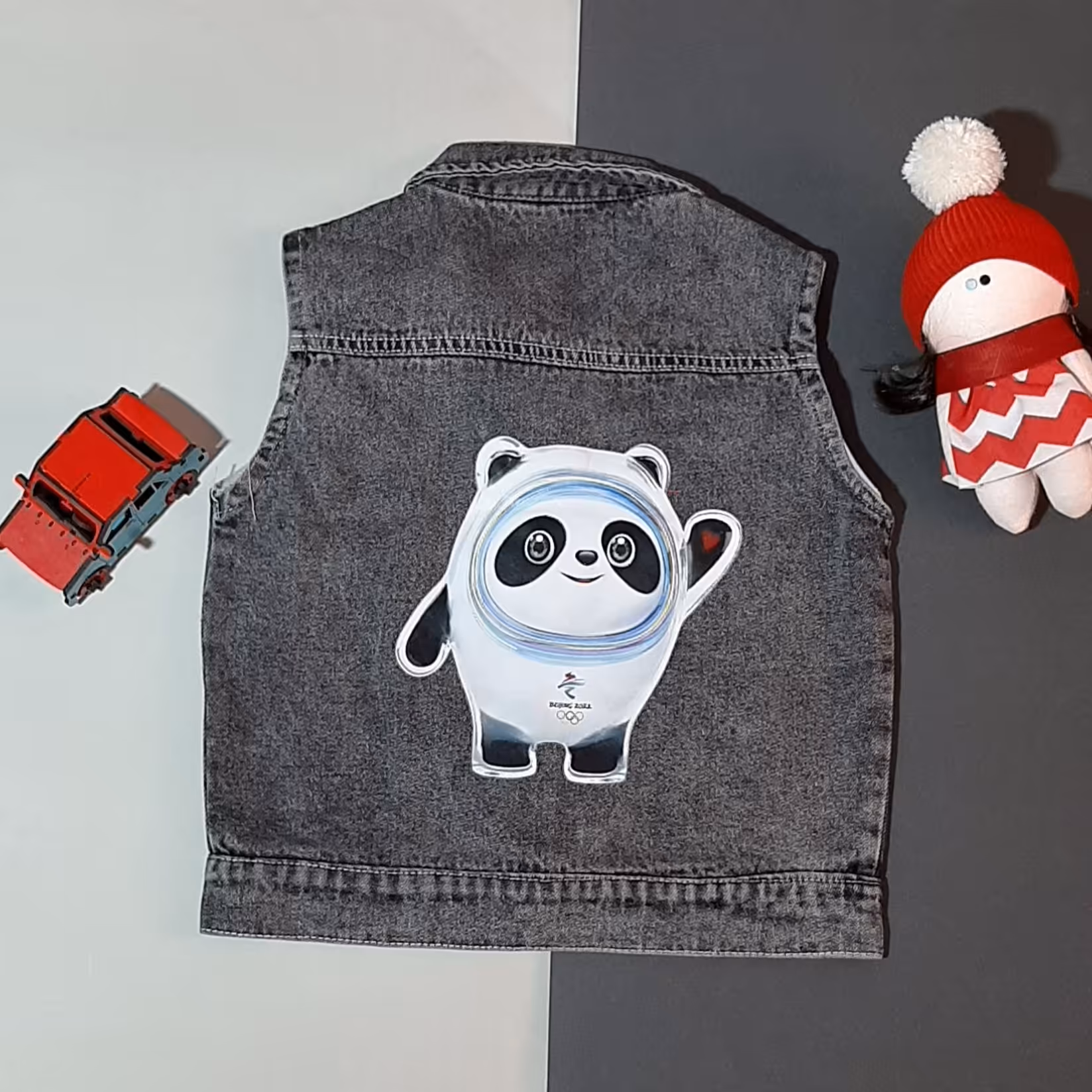 ژیله جین وارداتی بچگانه مناسب 3 تا 7 سال 