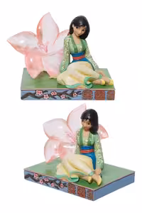 مجسمه A Rare and Beautiful Bloom 6011922