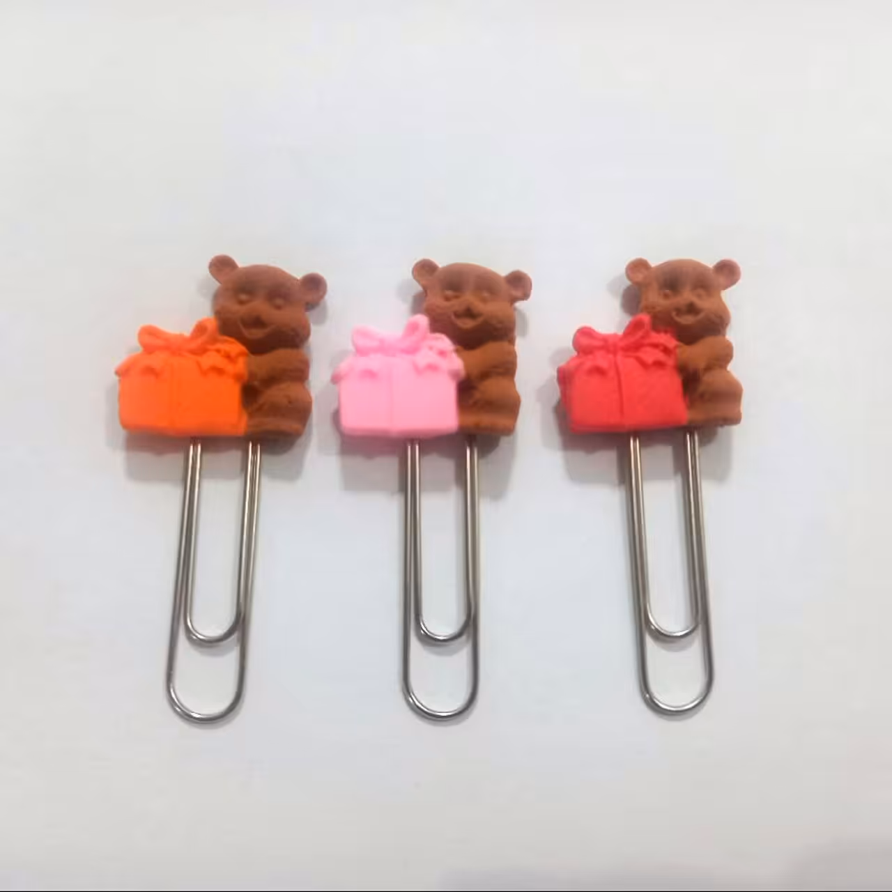 گیره کاغذ طرح خرس و کادو