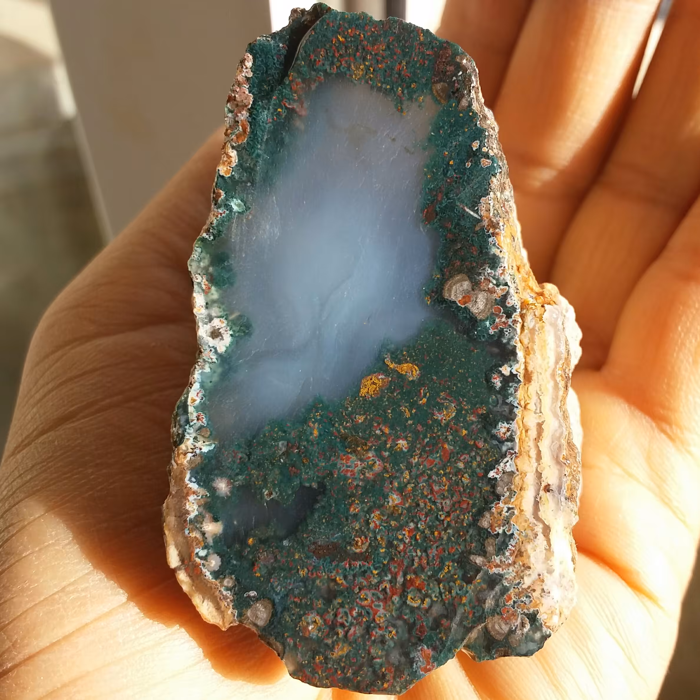 اسلایس سنگ راف عقیق منظره 7رنگ عمق دار محشر شاهکار خلقت 100 در 100 طبیعی
تابلو نقاشی طبیعی
با قابلیت ساخت چندین نگین