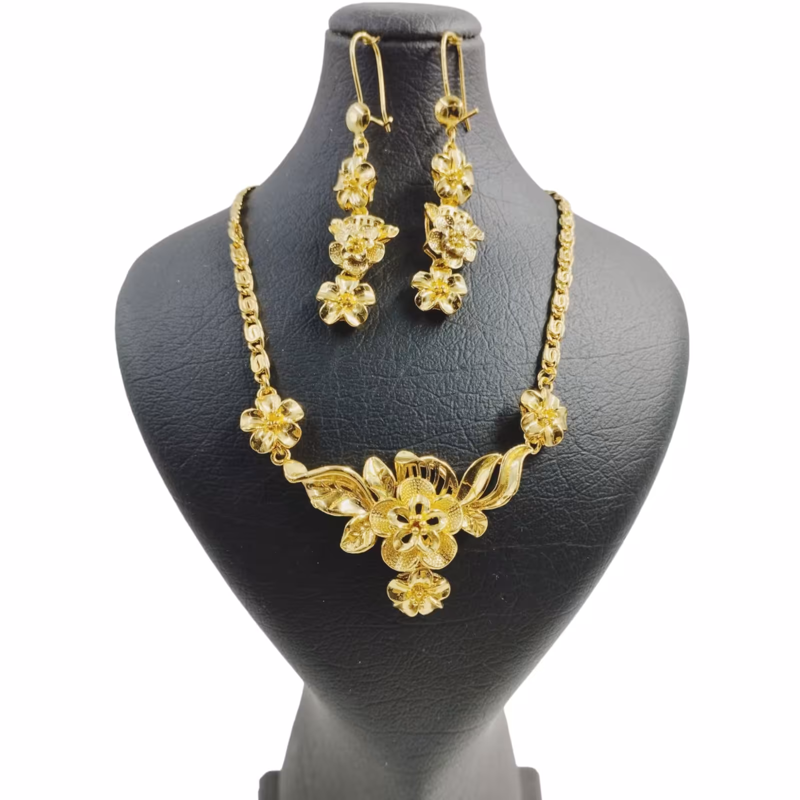 نیم ست زنانه گل  طرح طلا تراش کاری شده طلایی 