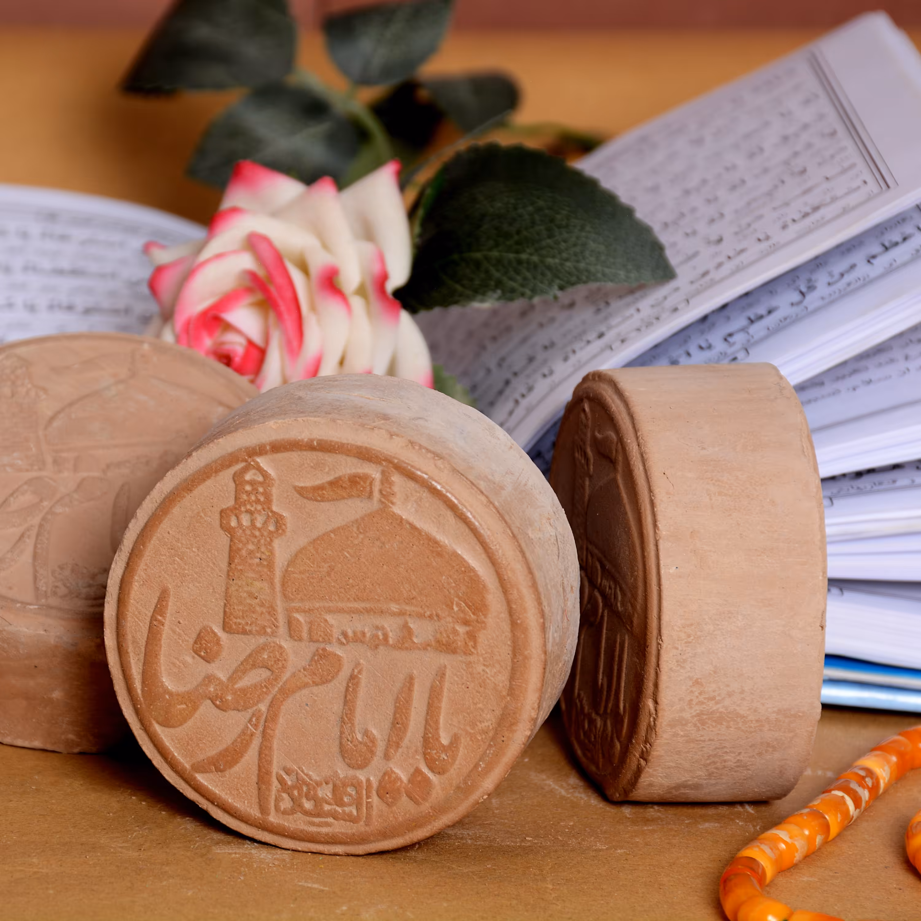 مهر نماز مخلوط کربلا ومتبرک سایز بزرگ و حکاکی شده 