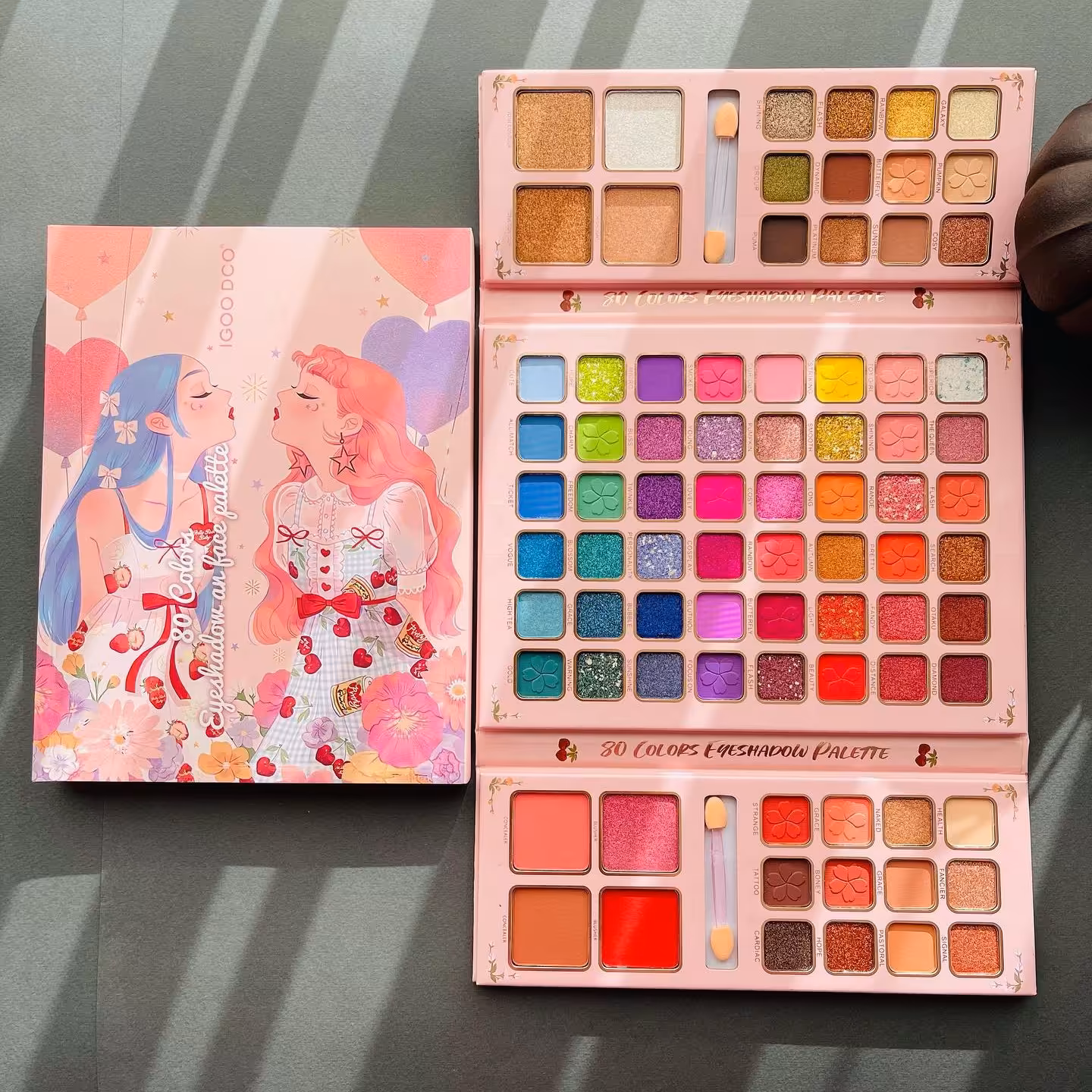 پالت همه کاره فوق العاده زیبای کتابی 80 رنگ 