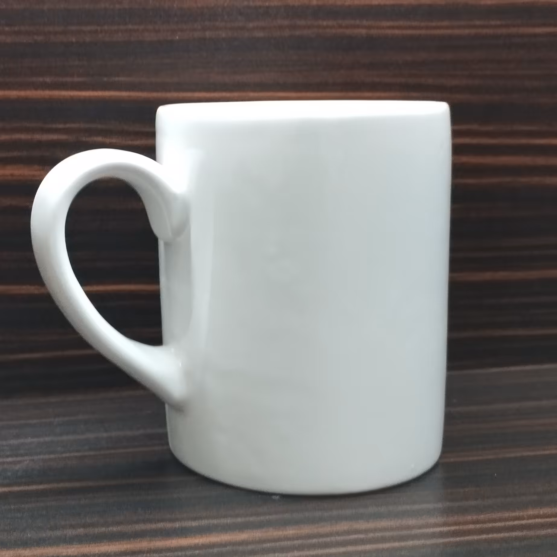 ماگ سرامیکی سفید ( جعبه تک دارد)