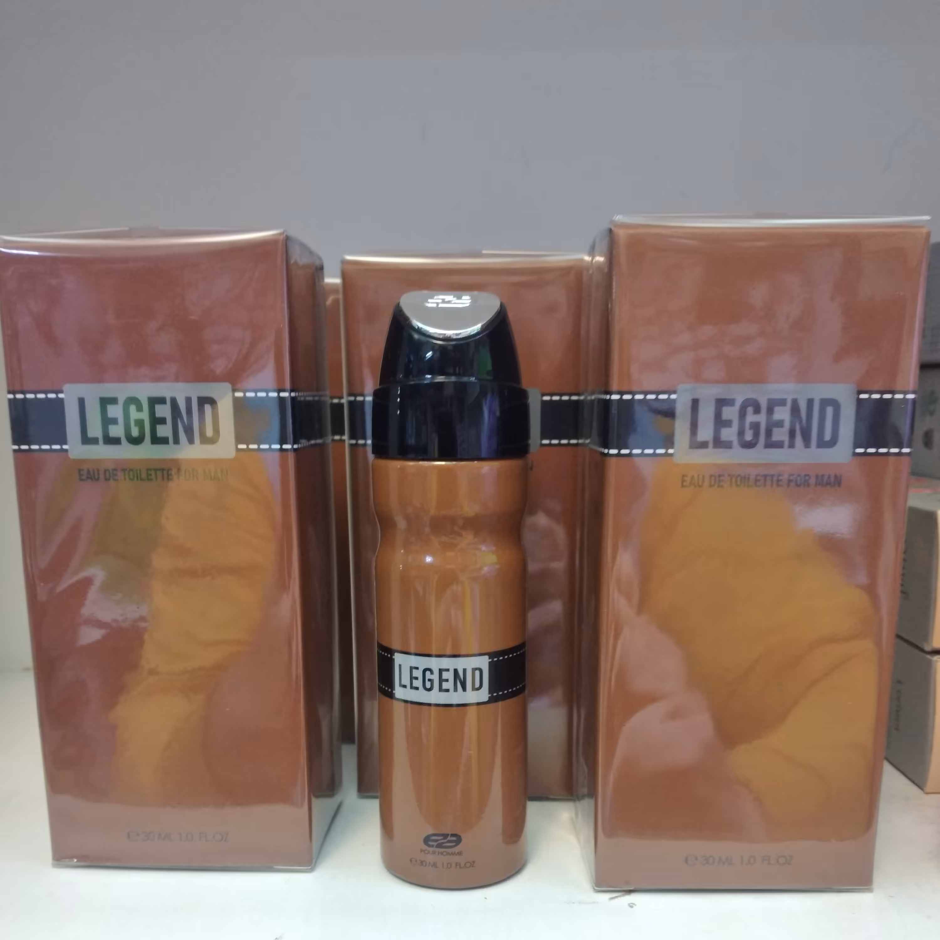 عطر جیبی مردانه امپر مدل لجند قهوه ای