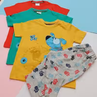 ست تیشرت و شلوارک