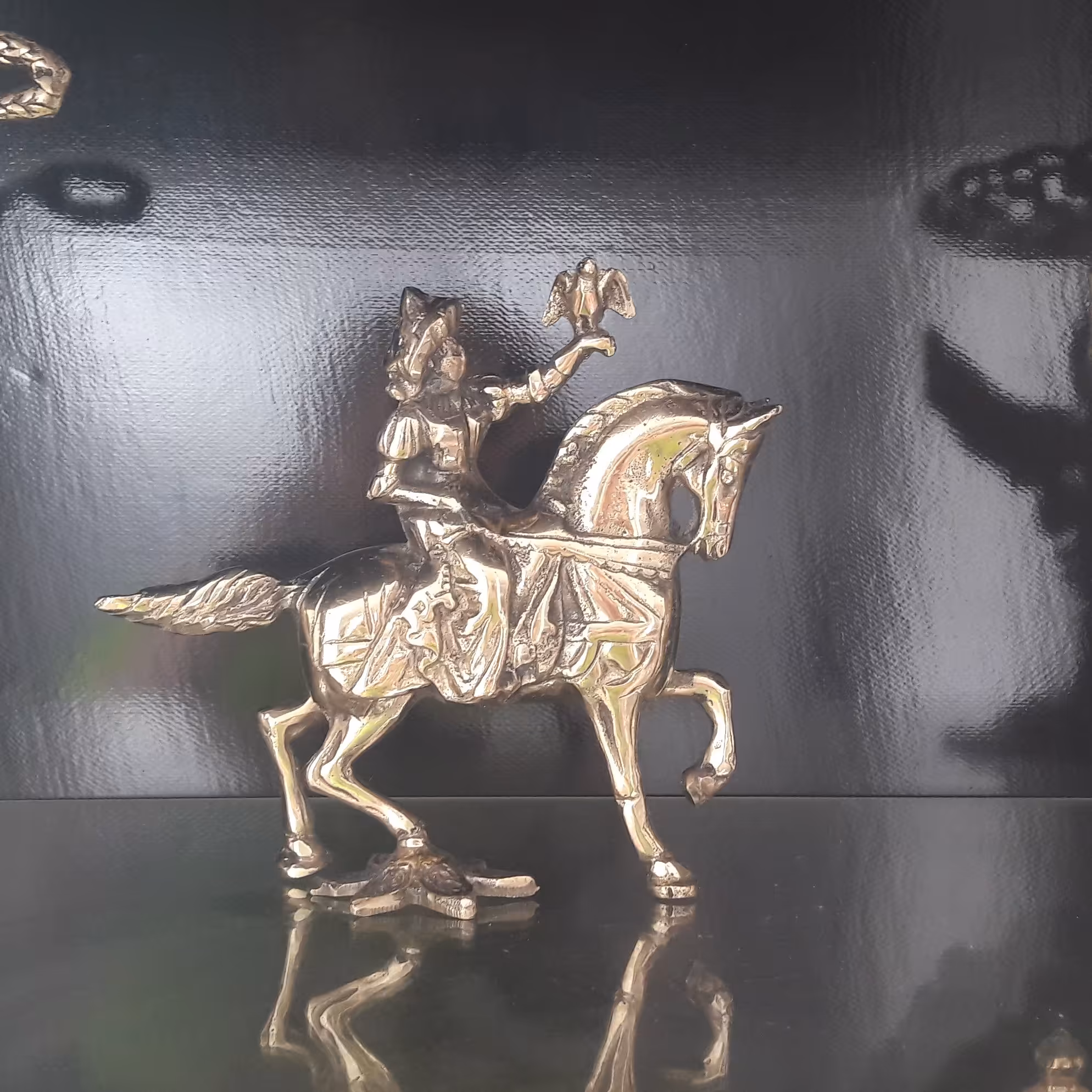 اسب و شکارچی برنز