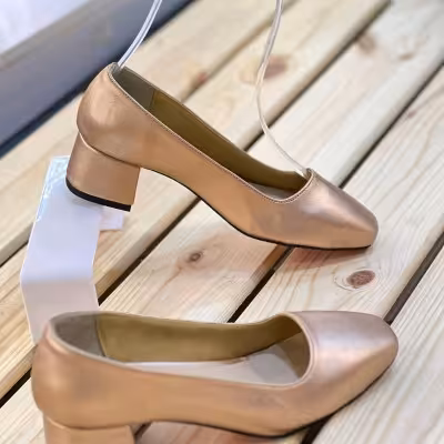 کفش پاشنه دار