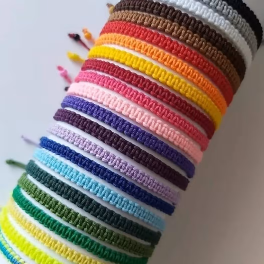 دستبند مکرومه