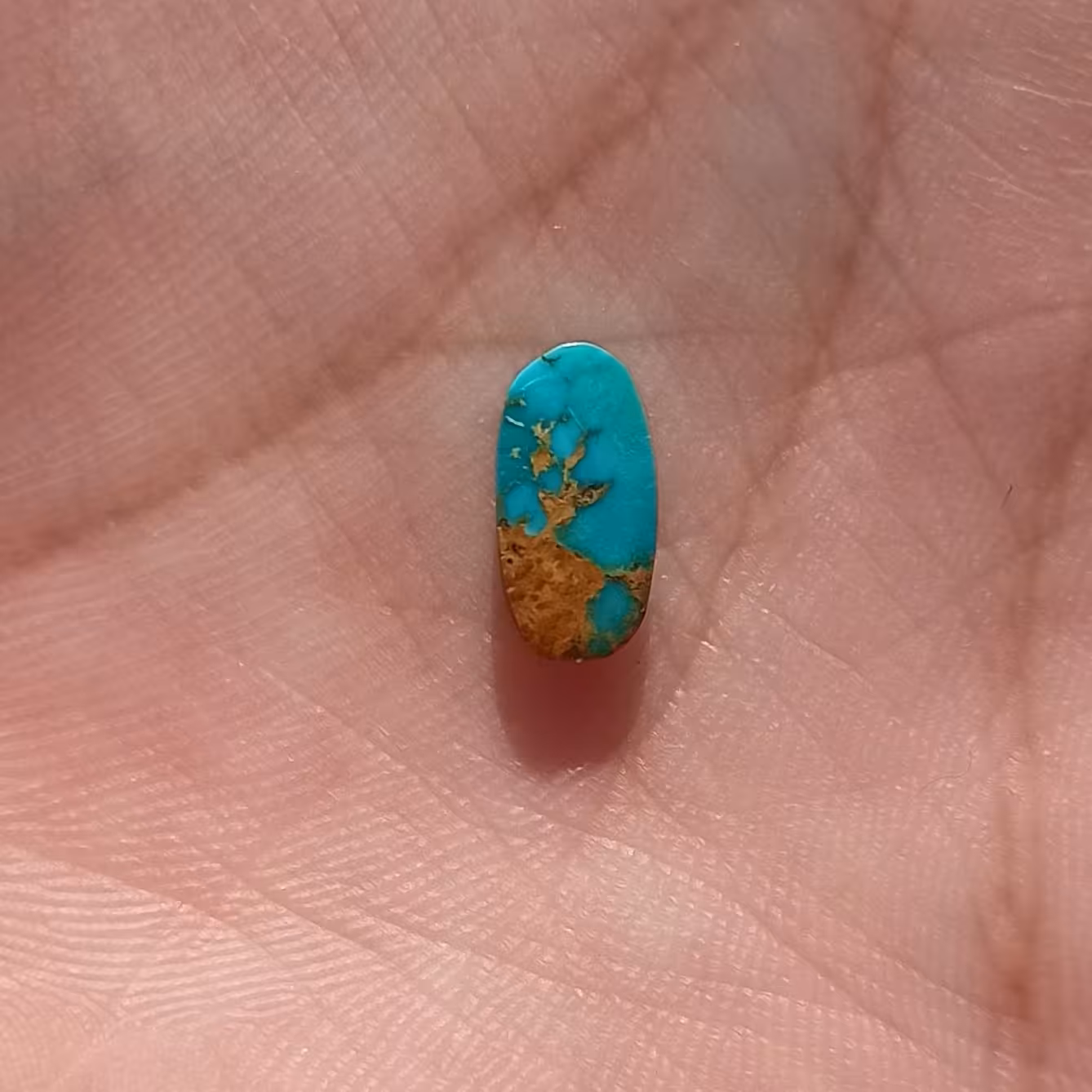 سنگ فیروزه اصل نیشابوری رگه طلایی طبیعی زیبا ،