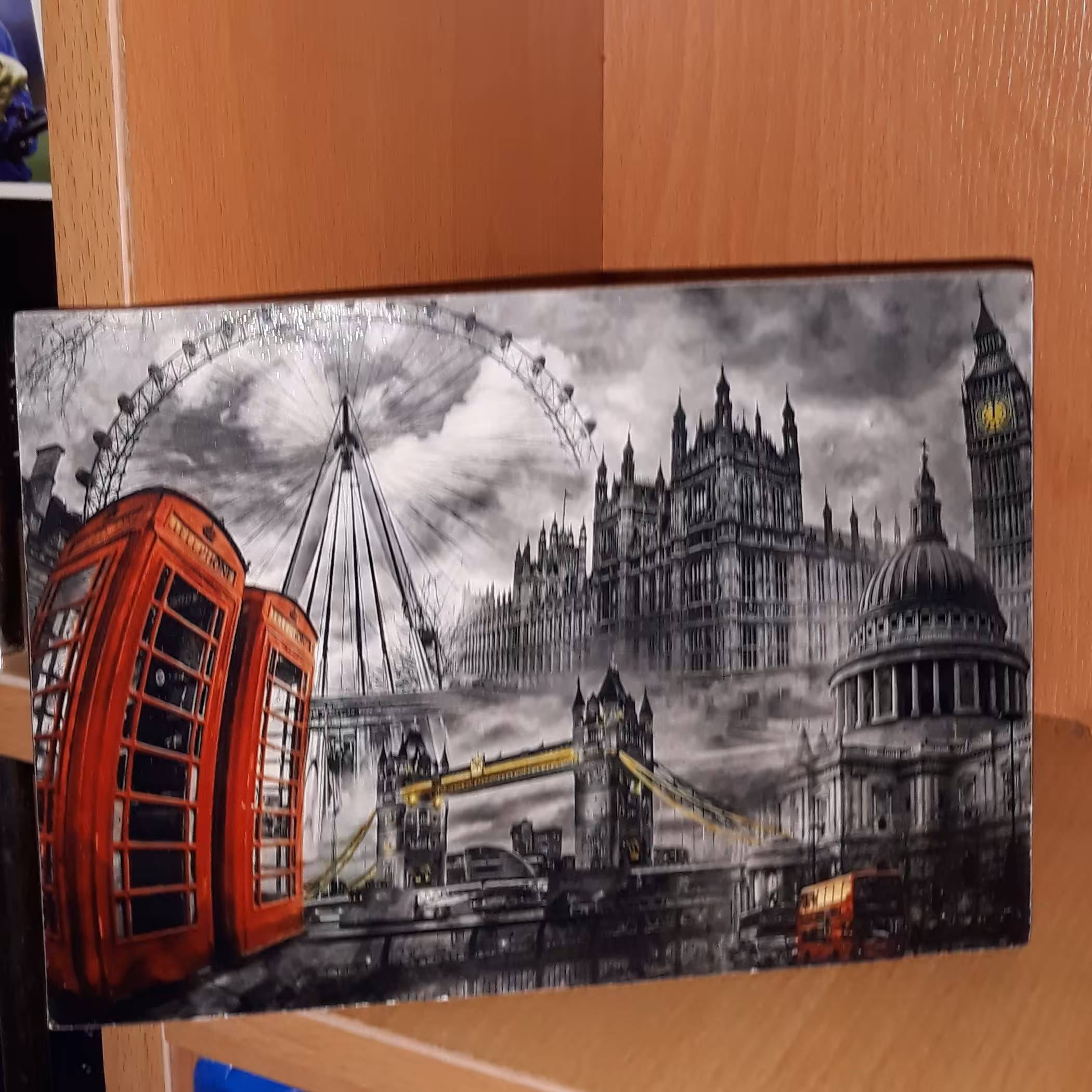 تابلو شاسی طرح خیابان های لندن ابعاد 12*17