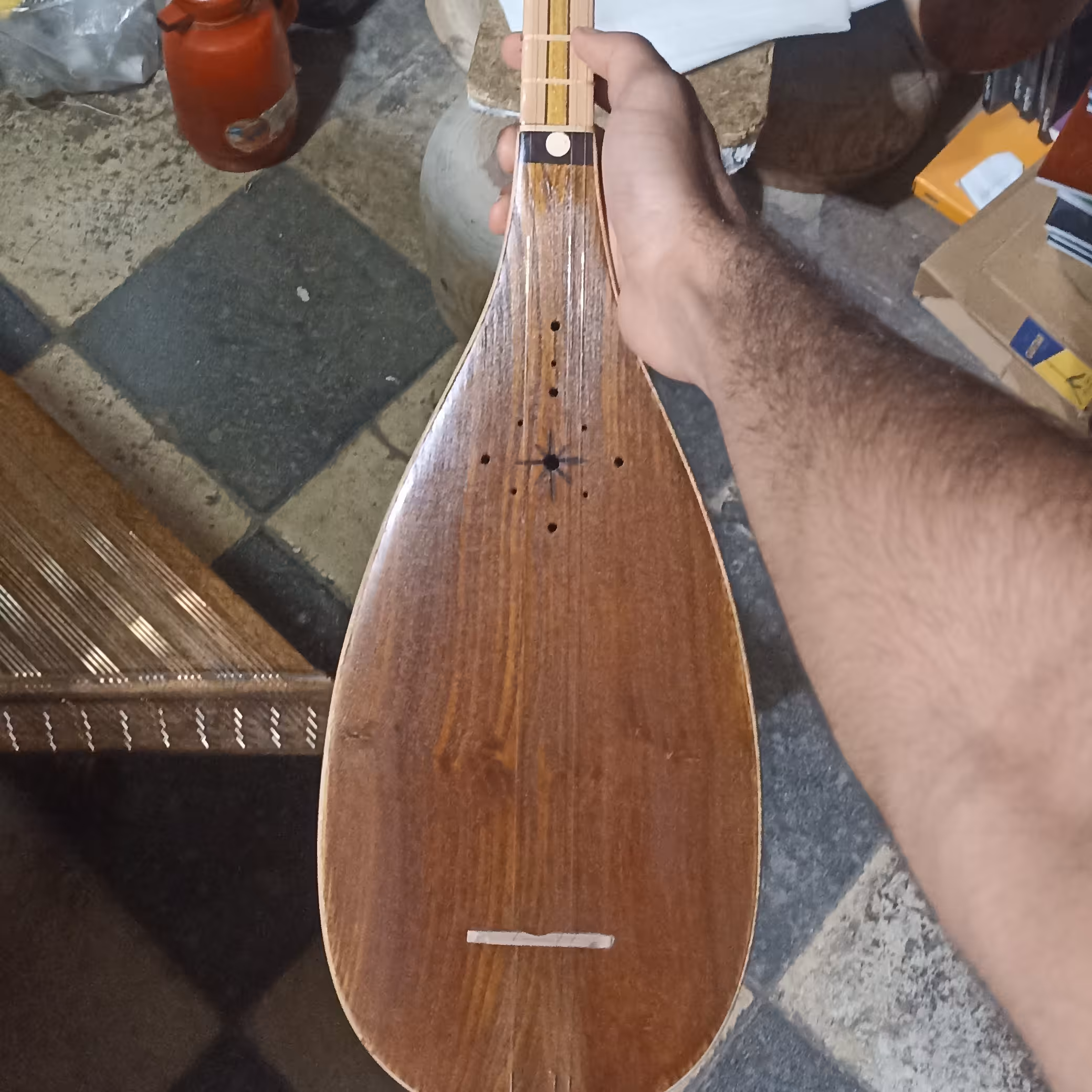 تنبور خوش صدا سرخوش 