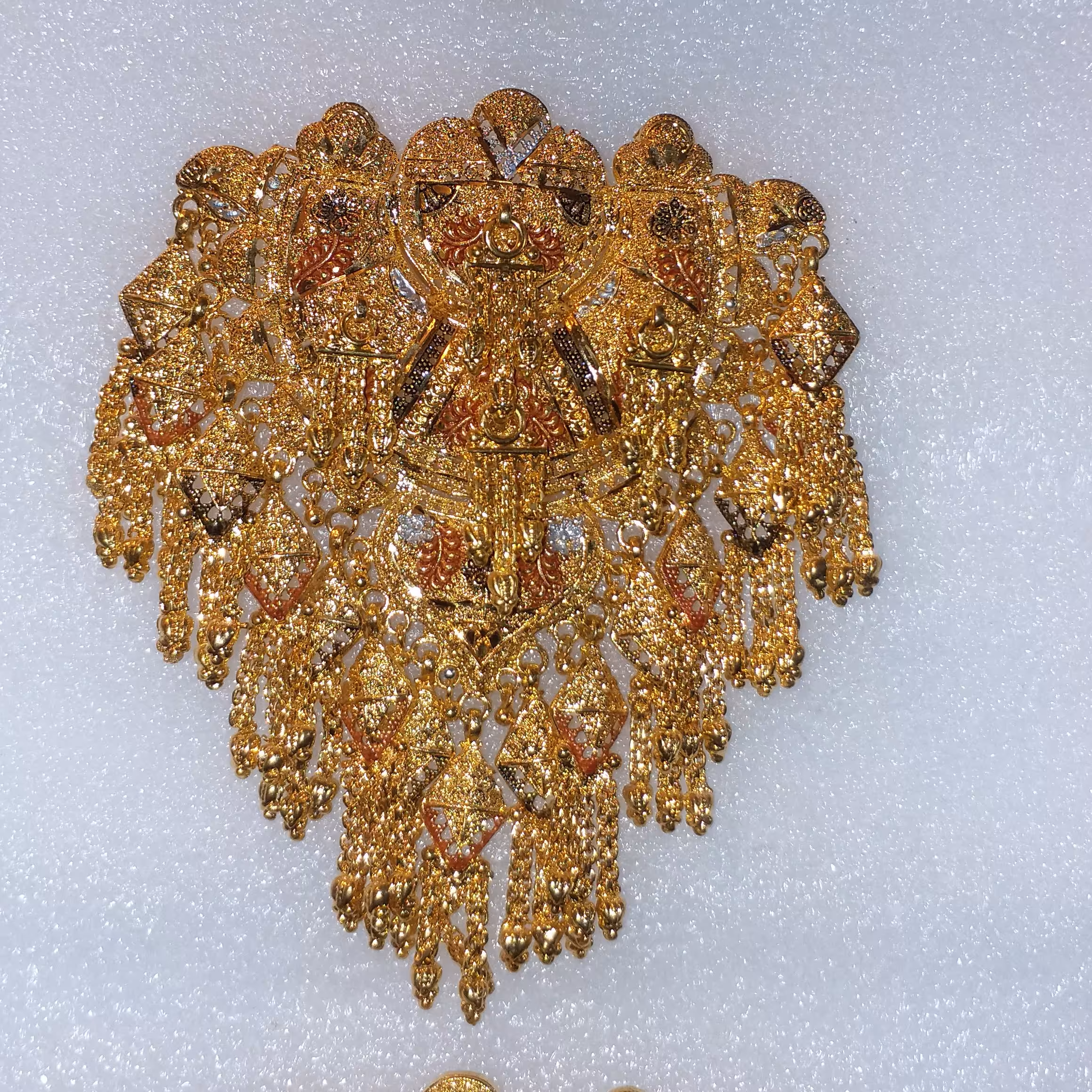  سنجاق سینه زنانه رنگ ثابت کپی برابر اصل ....