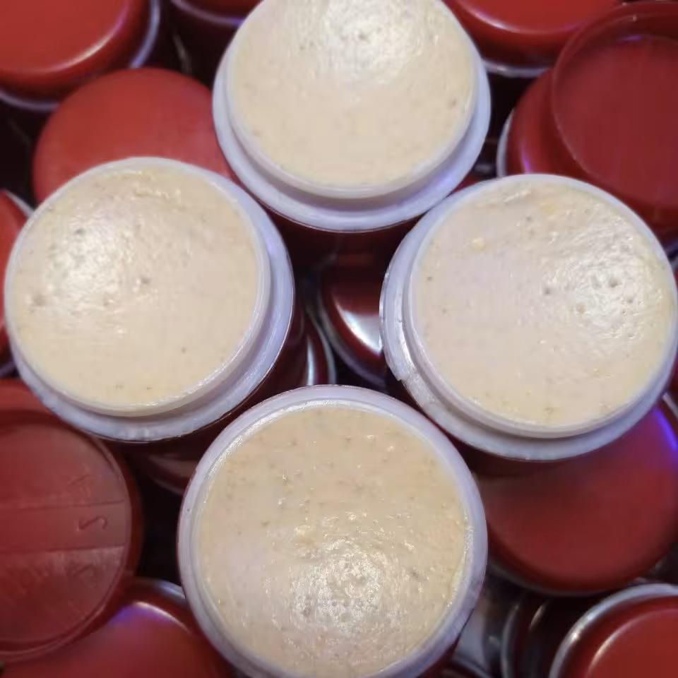 کرم گیاهی روشن کننده و برطرف کننده لک