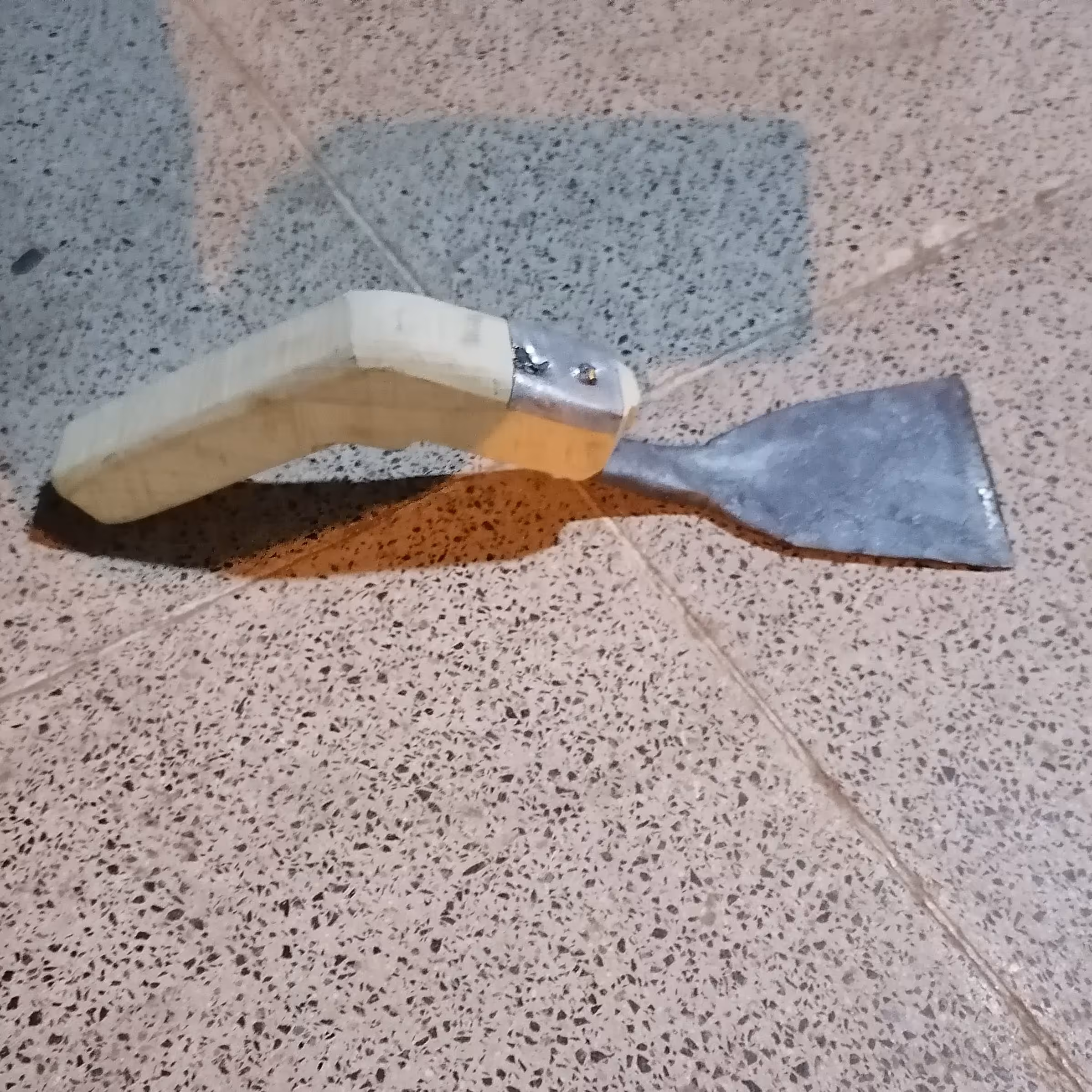 دستخو دسته چوبی، علف به جای، دسخو بچین علف هرز