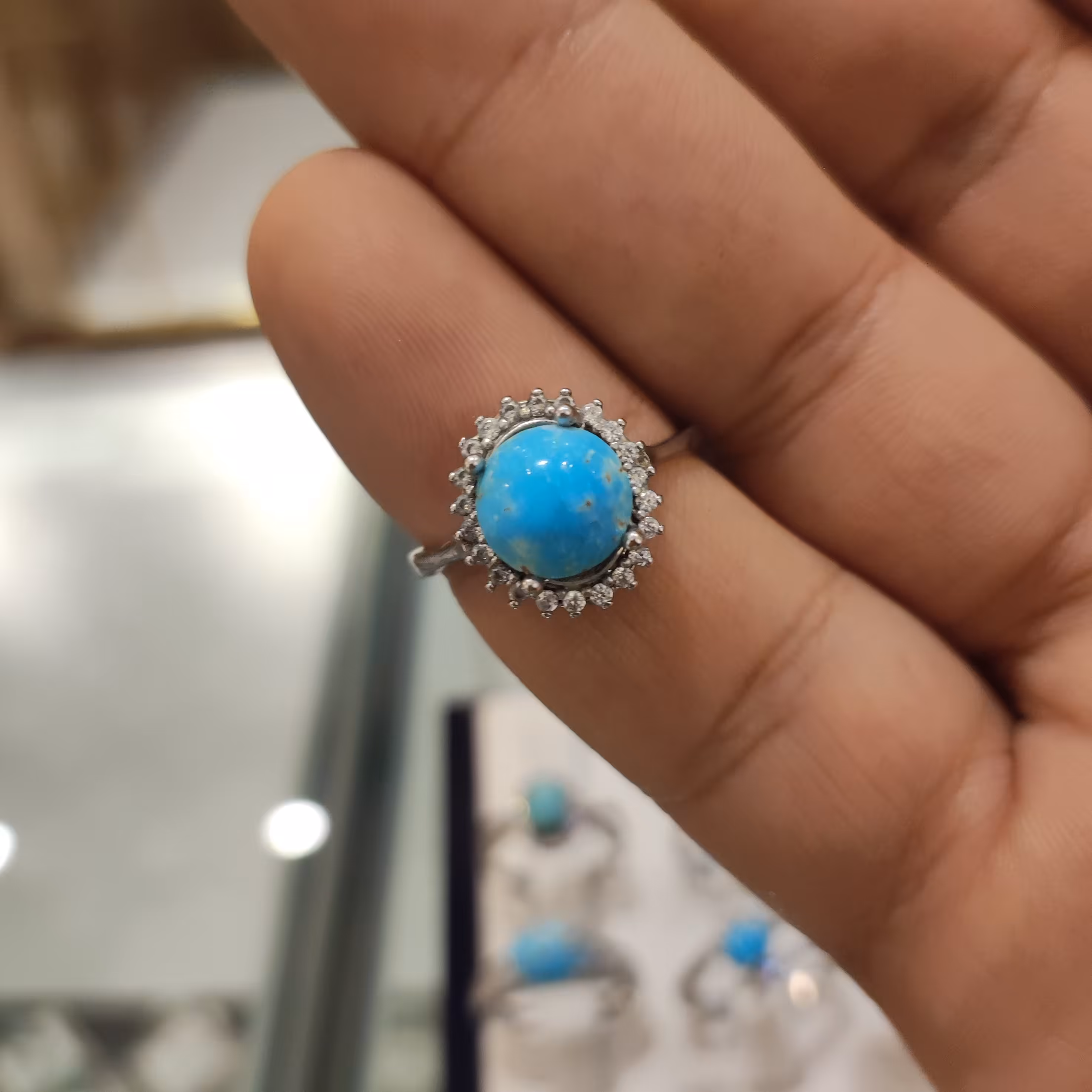 انگشتر نقره زنانه با نگین فیروزه نیشابور