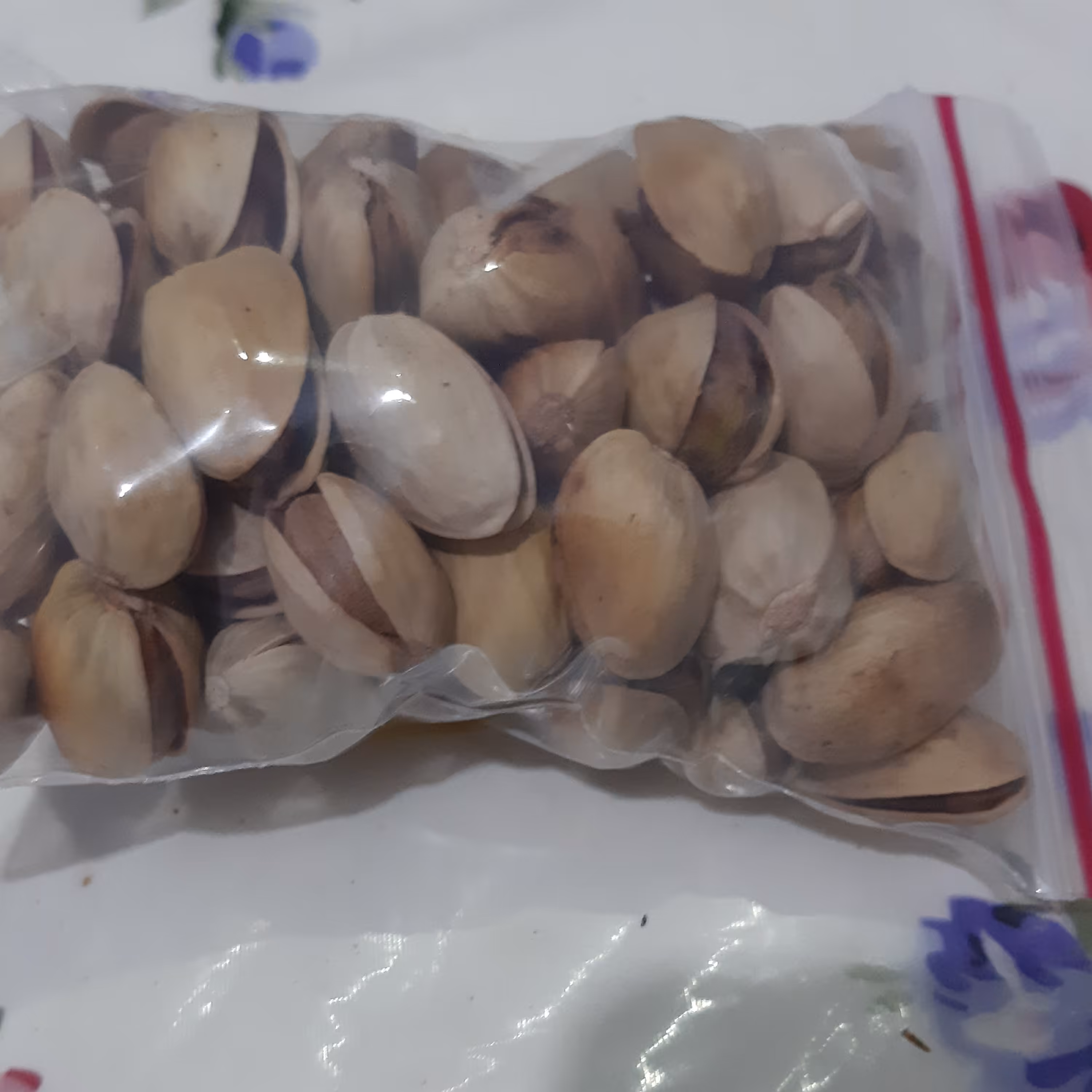 پسته بوداده سنتی شور فندقی 500 گرمی