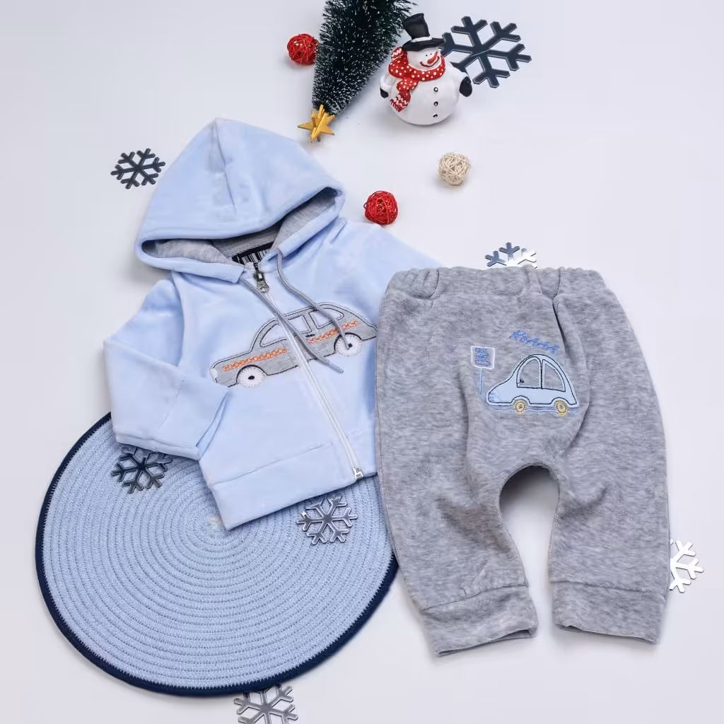 سویشرت شلوار نوزاد طرح تیکه دوزی مخمل