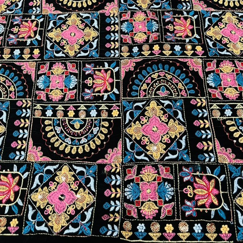 مخمل سوزندوزی9000پارچه حیات