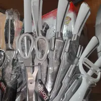 سرویس چاقوی  بونیتو در دو رنگ مشکی و سفید 8 پارچه 