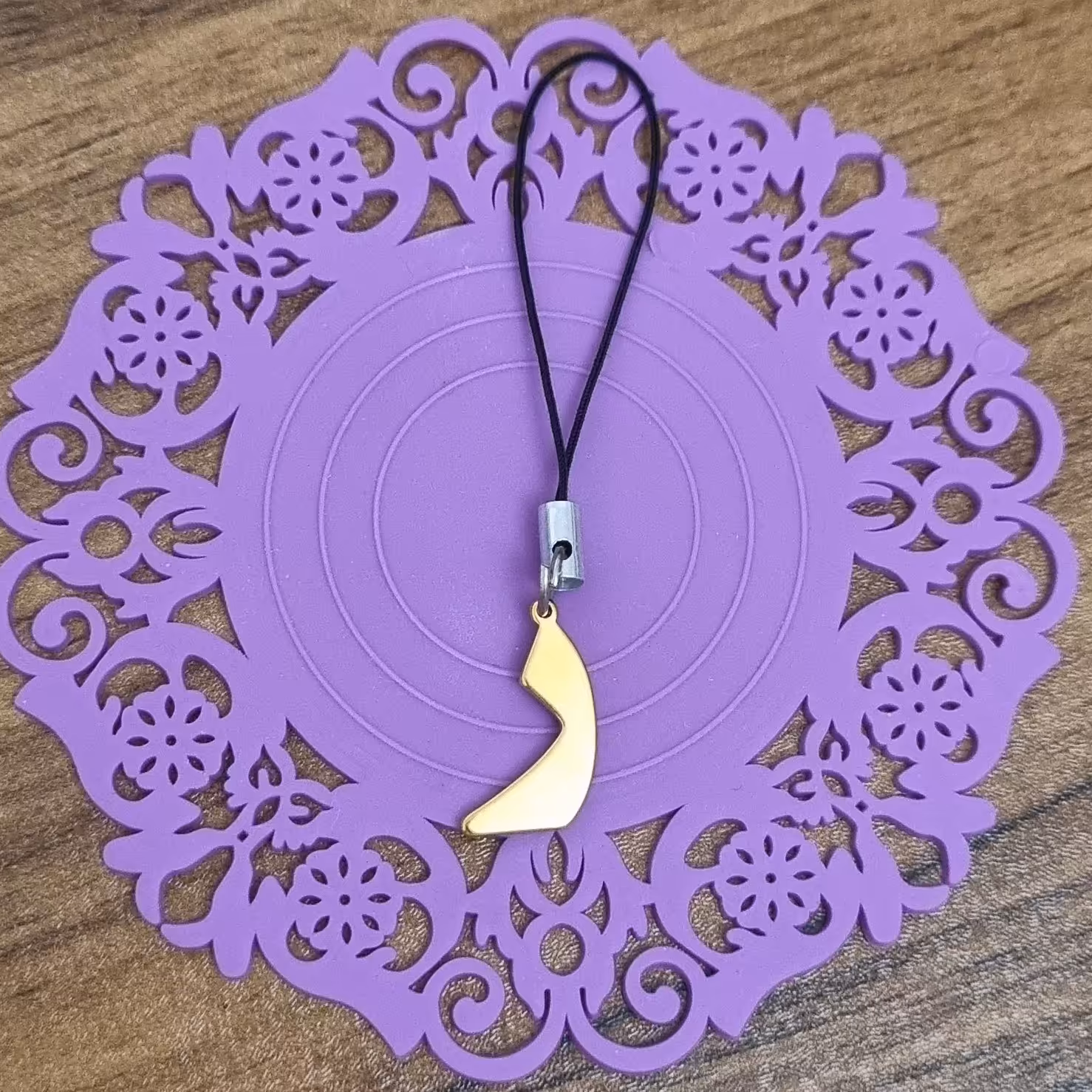 آویز موبایل حرف  (ر ) استیل  آویز فلش  آویز گوشی پسرانه دخترانه 