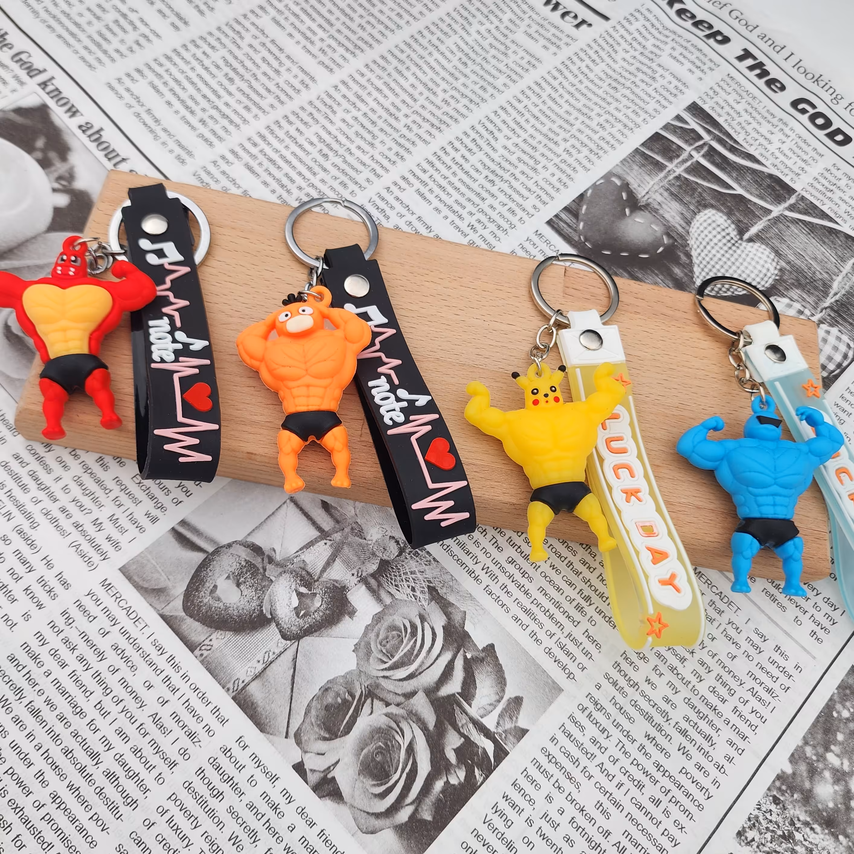 جاکلیدی ( جاسوییچی ) پسرانه مدل بدنساز سیلیکونی فیگور