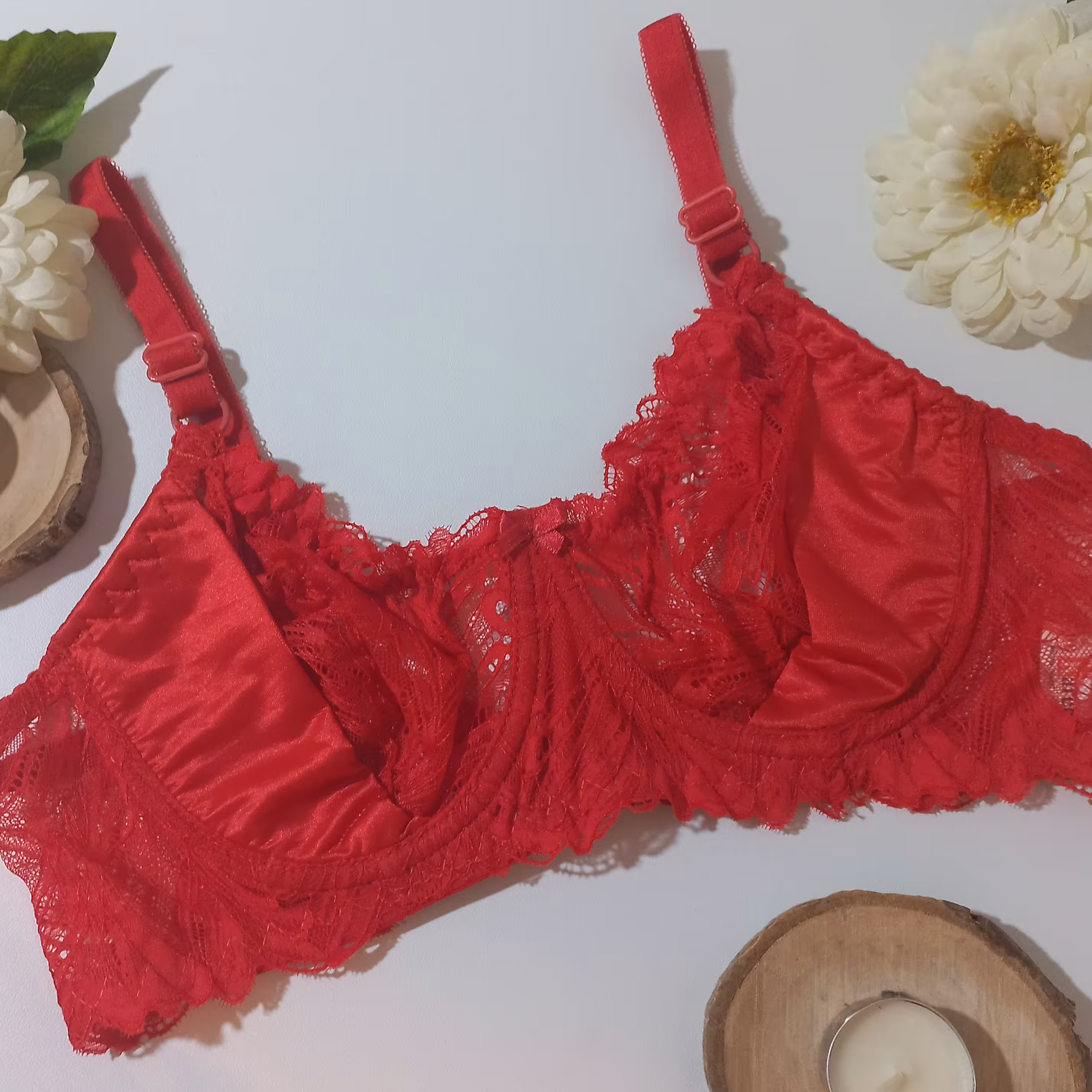 سوتین  گیپور بغل ساتن جذاب