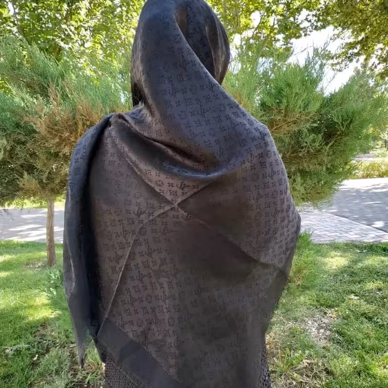 روسری لمه دار مشکی