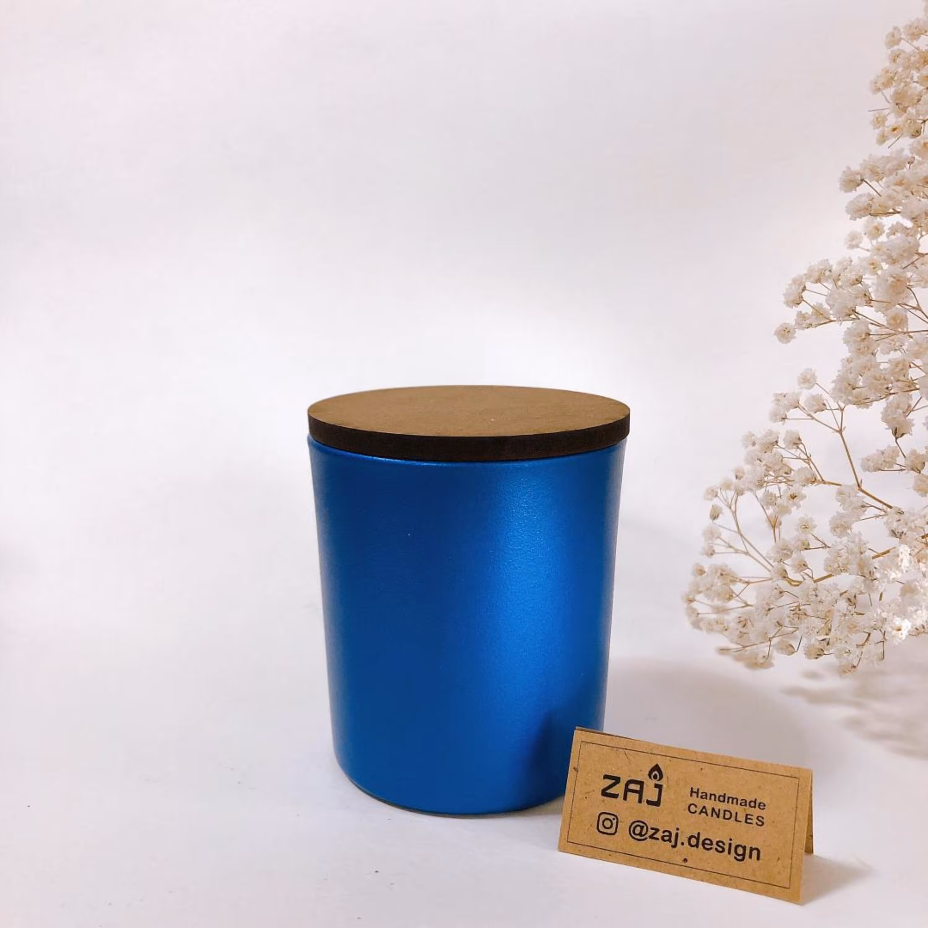 شمع لیوانی آبی کرومی در دار معطر