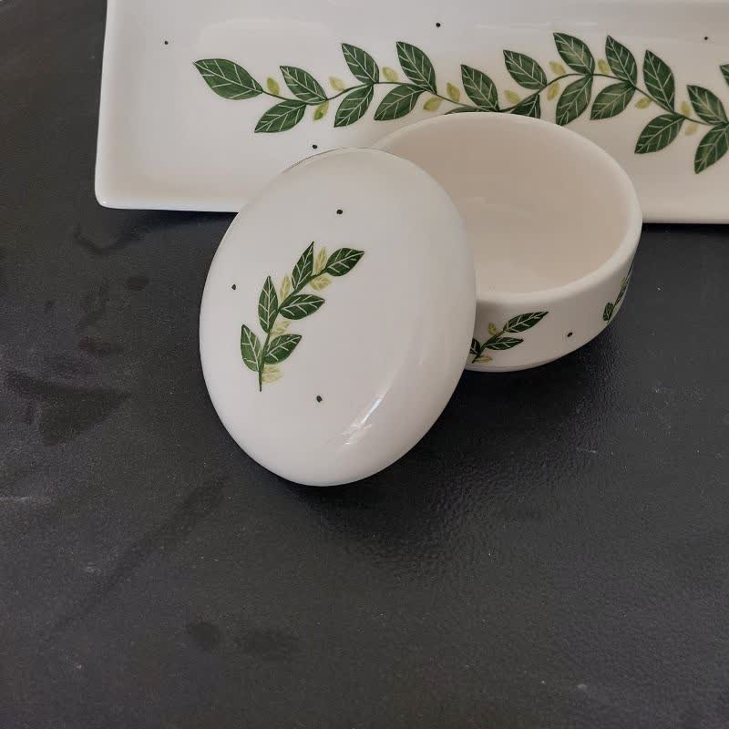 شکلات خوری سرامیک