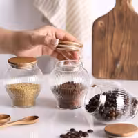 بانکه شیشه ای خمره ای  در چوبی  طرحدار