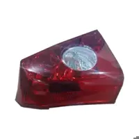 چراغ خطر راست ام وی ام 530 - برند یدک لوکس(پس کرایه)