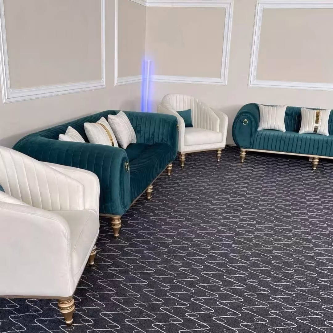 تولیدی مبل راحتی اسکارلت. 