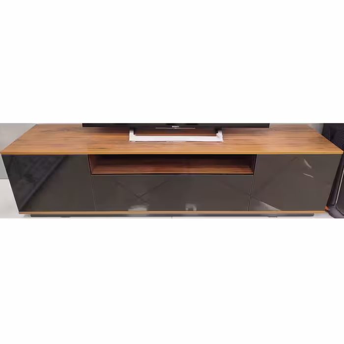 میز تلویزیون جیوانی مدل GV-1804 سایز 180 سانتی متر