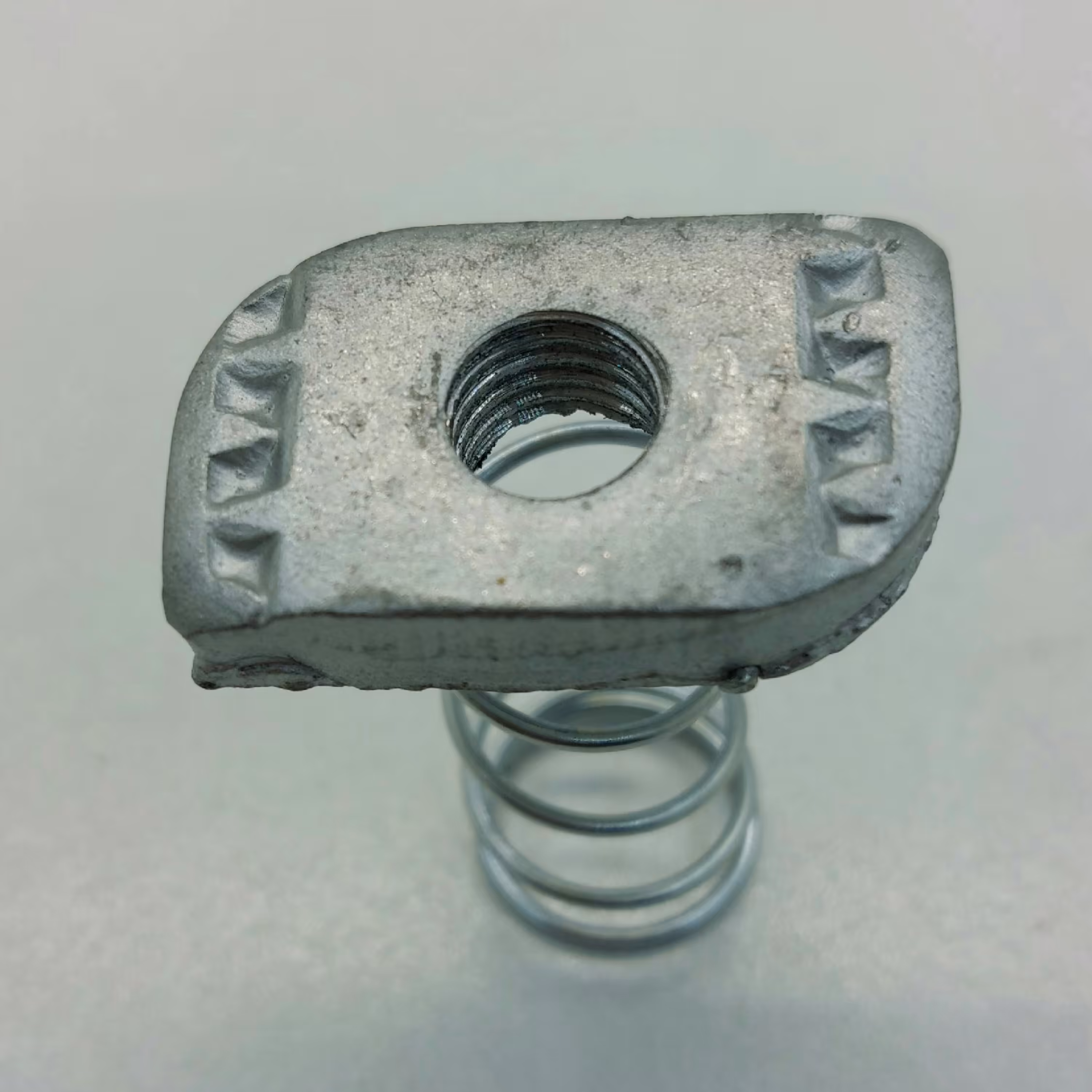 مهره فنردارM10 داکرومات 500 عددی