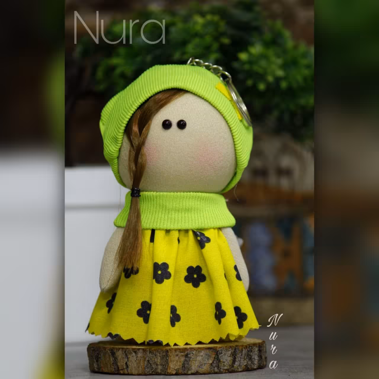 عروسک روسی زرد 15 سانتی جاسوییچی 